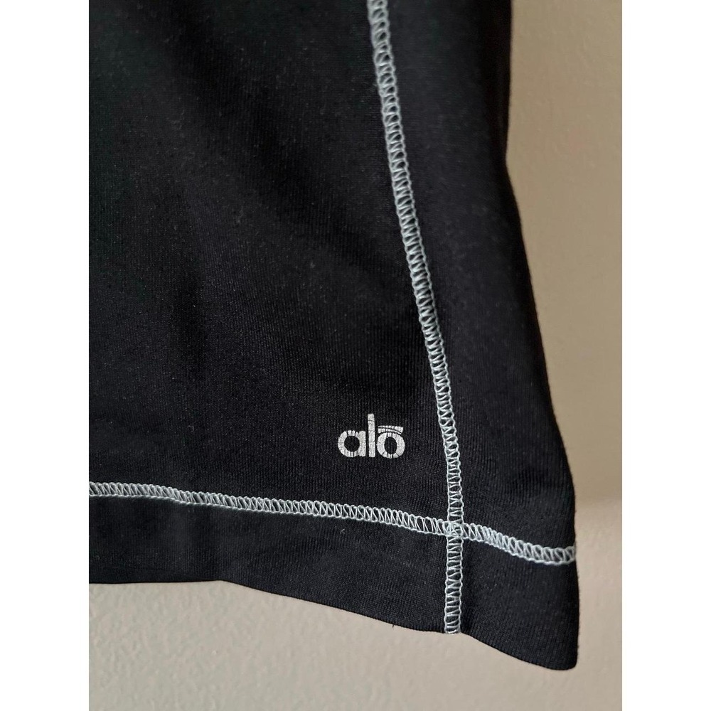 AlO Yoga Short Sleeve Performance Athletic Top Black Medium - Picture 4 of 5